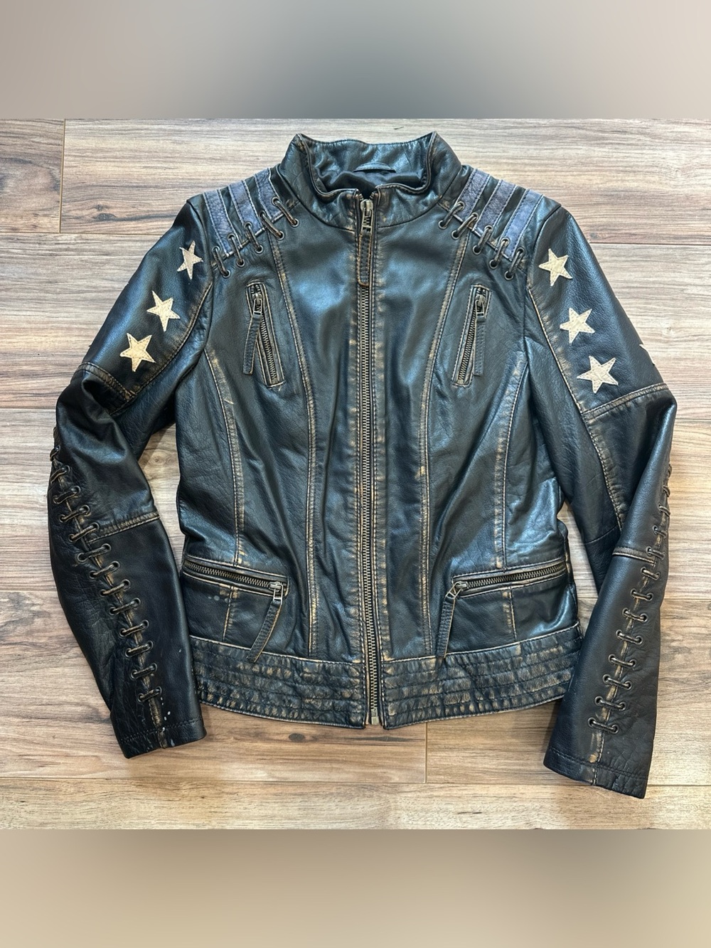 Wilsons Leather Vintage Women's Star Shoulder Moto Biker Jacket Black Medium EUC